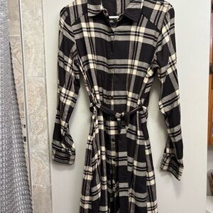 Maurices Black and Cream Plaid Long Sleeve Dress